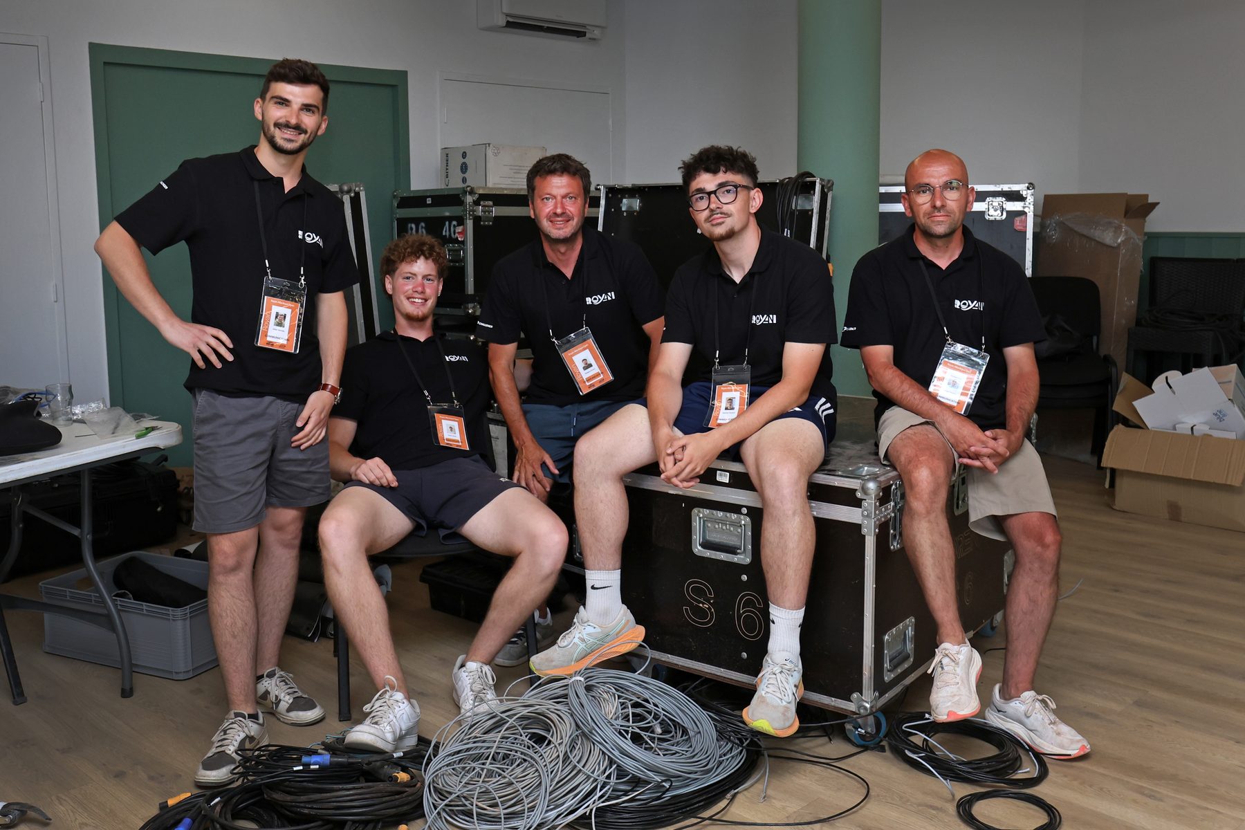 Équipe communication en zone technique
